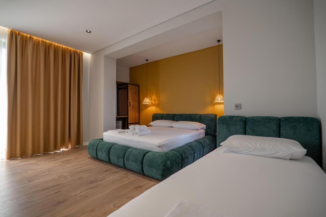 Juer Hotel Bajkaj Eksteriør bilde